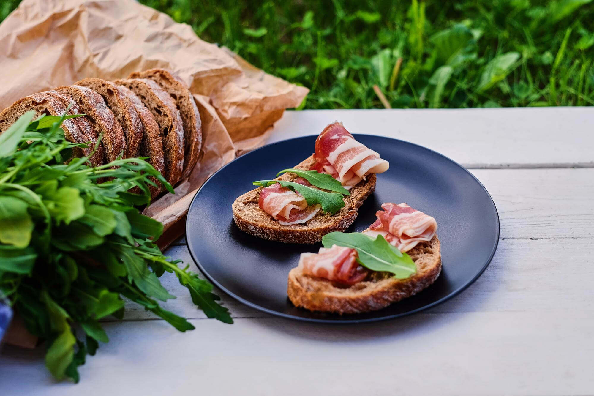 Tostadas con Jamon Crudo